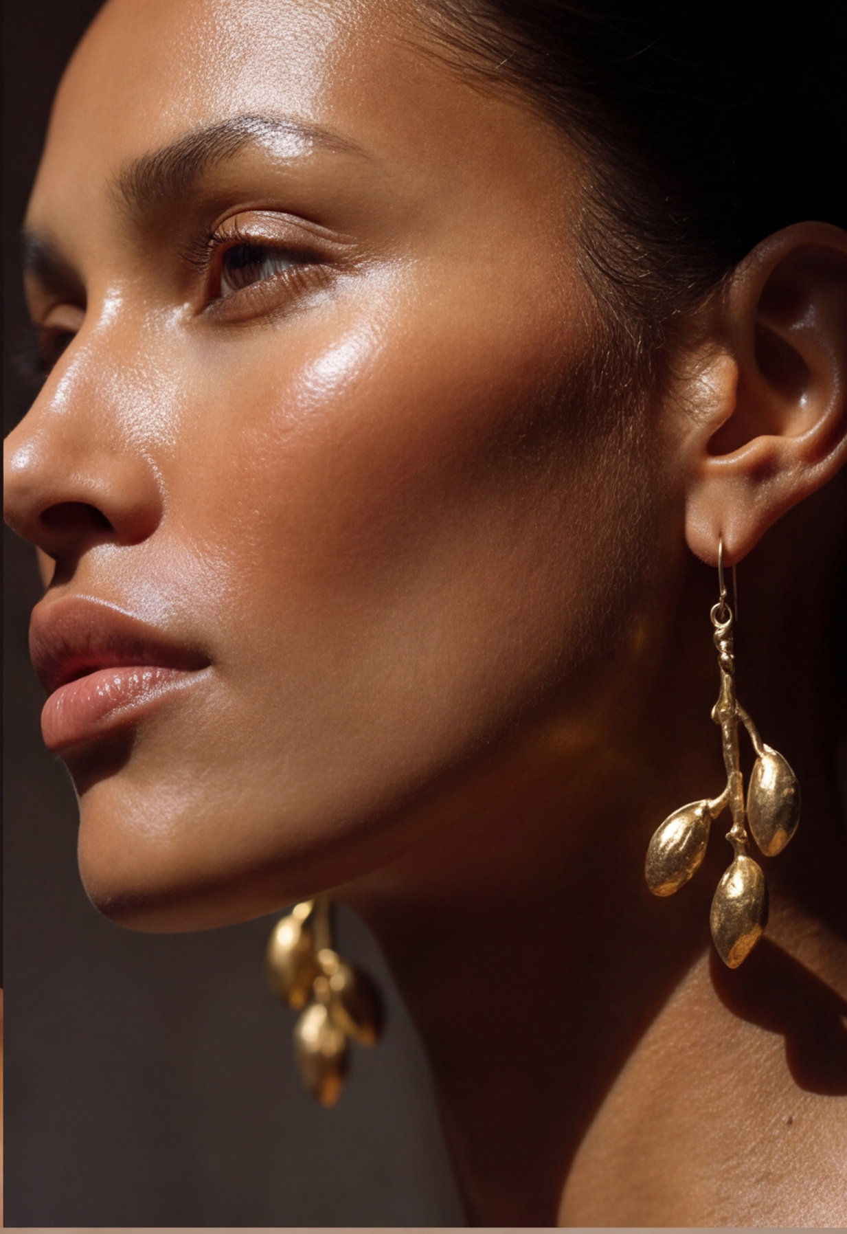 Olivelle Earrings