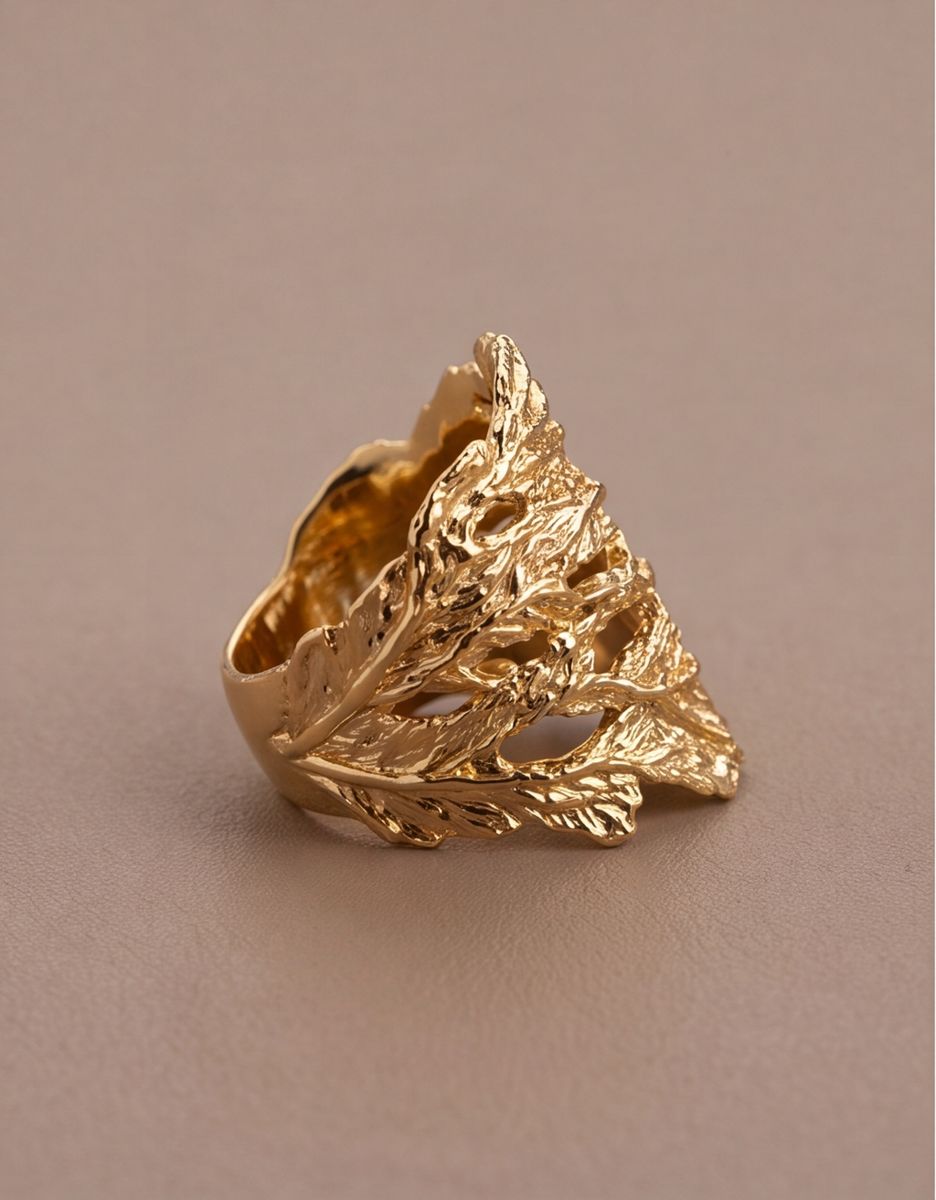Leyra Ring