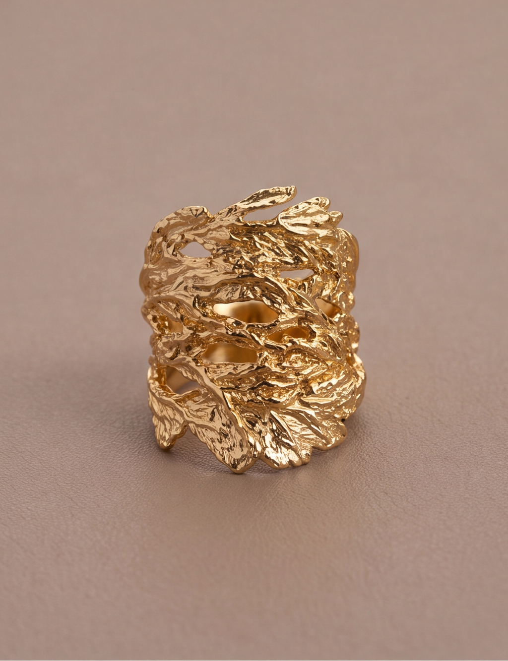 Leyra Ring