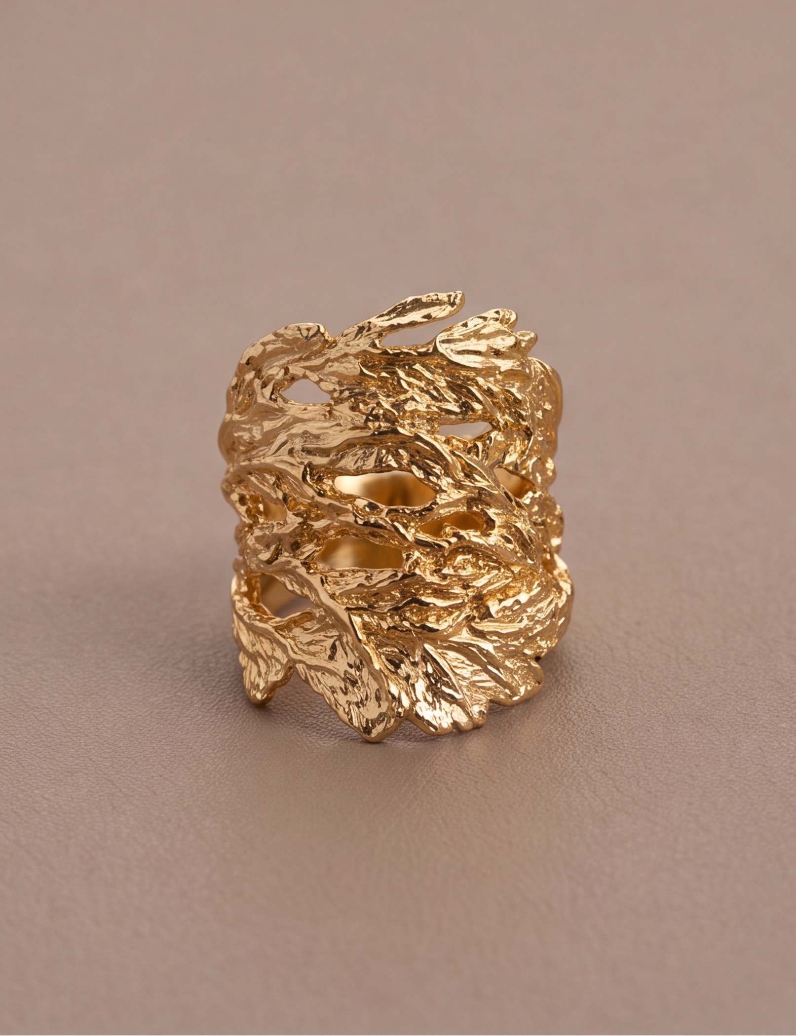 Leyra Ring